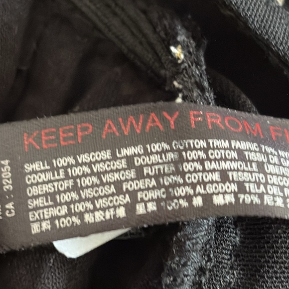 Free People Intimately Dessa Bodysuit Floral Printed Pintuck Black Top Size L - Picture 10 of 16